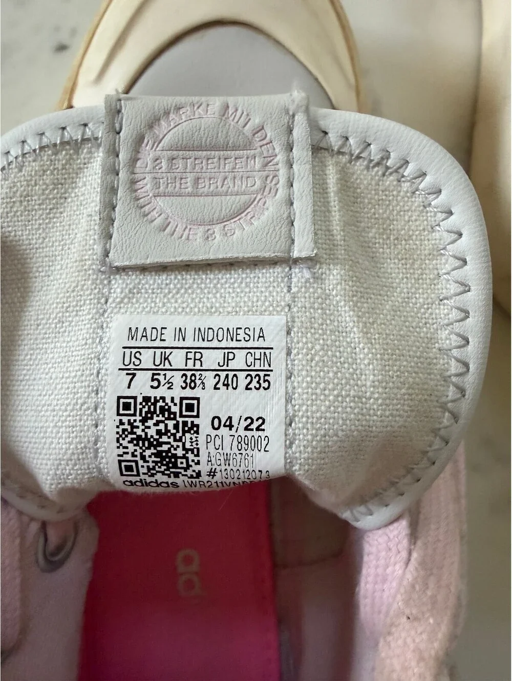 adidas Nizza Bonega Mid sneakers Cloud White / Almost Pink colorway - Size 7
